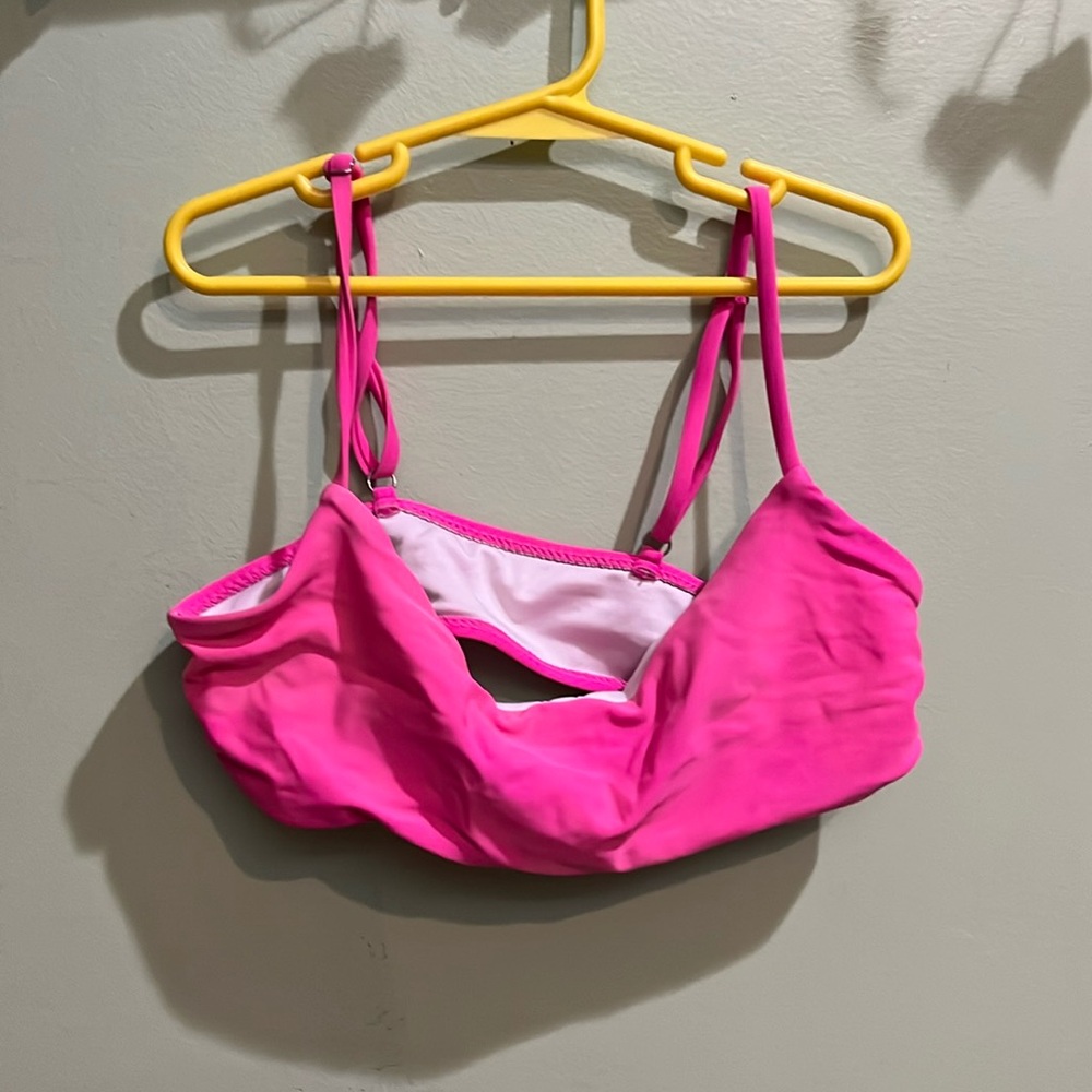 XS hot pink bikini top